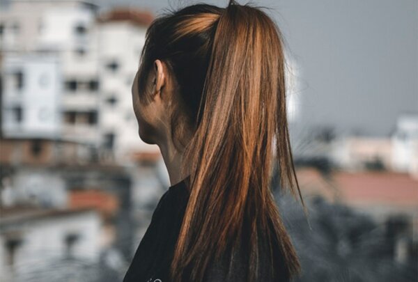 脇田明日香さんに聞く簡単セルフヘアアレンジとおすすめ100均ヘア雑貨